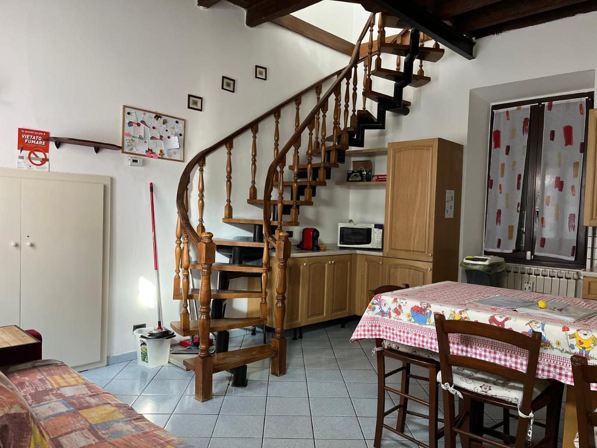 Casa Vacanze Il Cortile Da Manu, Maggy&Hope Como Exteriér fotografie